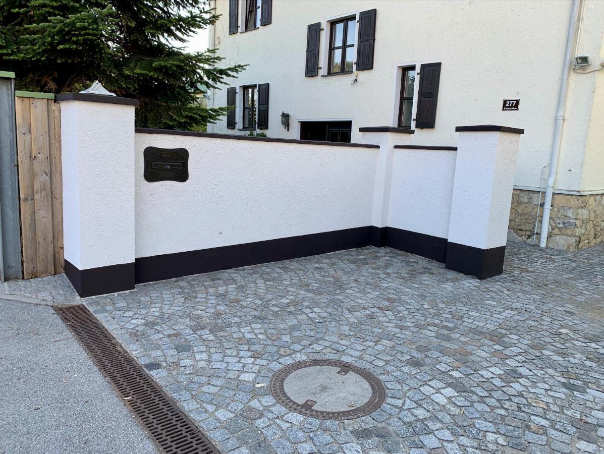 Villa Mit Pool Und Grillplatz In 레겐스부르크 외부 사진