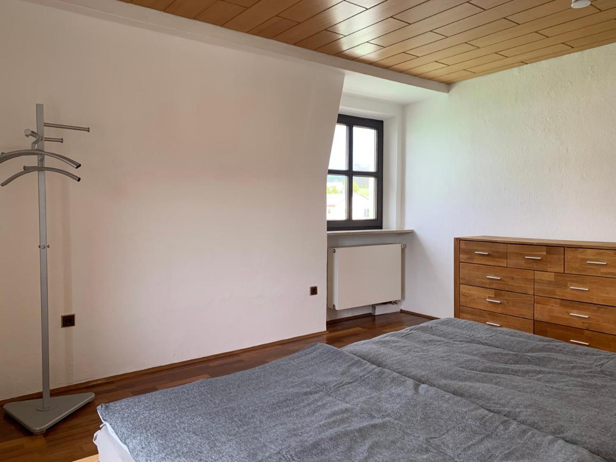 Villa Mit Pool Und Grillplatz In 레겐스부르크 외부 사진