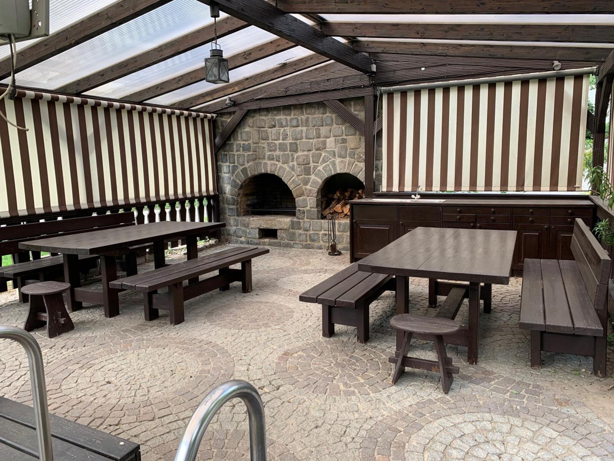 Villa Mit Pool Und Grillplatz In 레겐스부르크 외부 사진